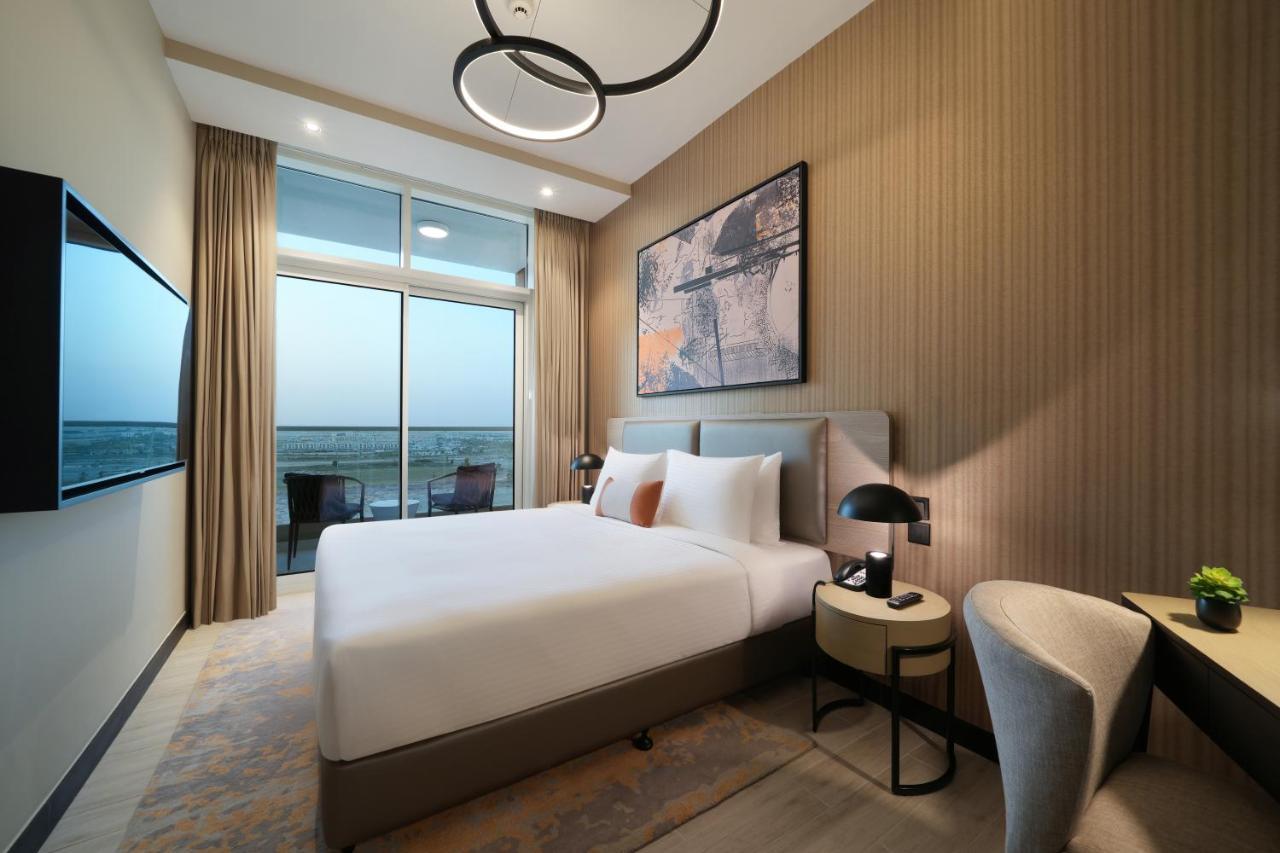 Damac Hills 2 Hotel, An Edge By Rotana Hotel 두바이 외부 사진