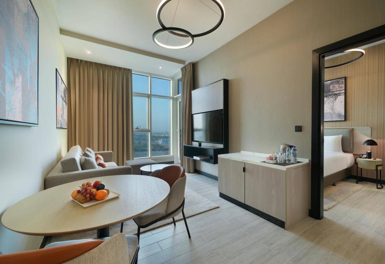 Damac Hills 2 Hotel, An Edge By Rotana Hotel 두바이 외부 사진