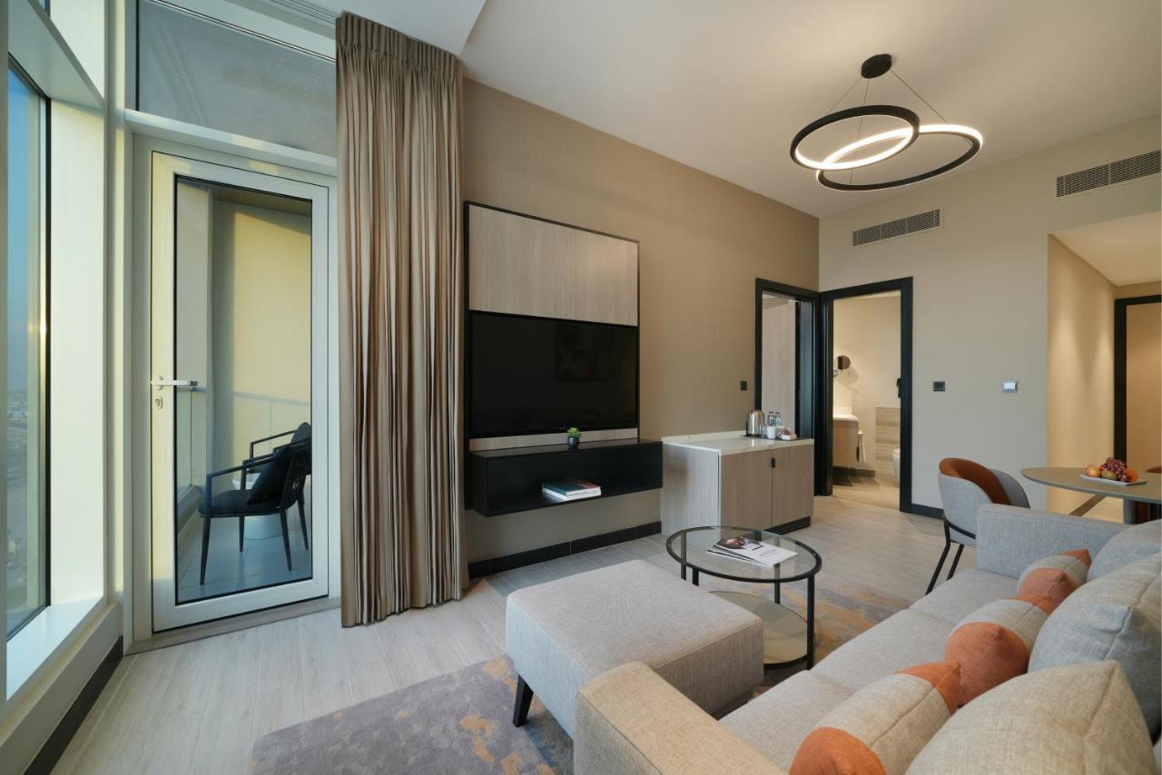 Damac Hills 2 Hotel, An Edge By Rotana Hotel 두바이 외부 사진