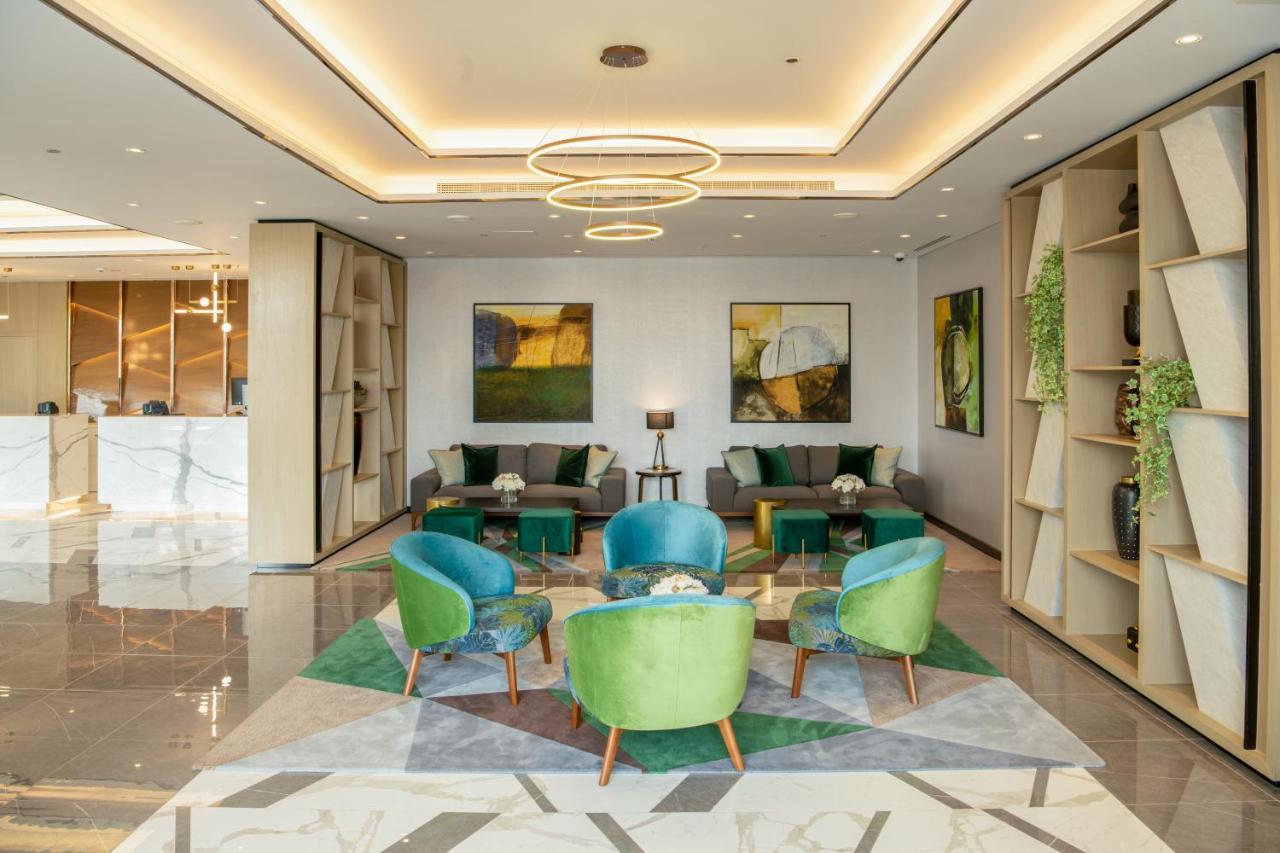 Damac Hills 2 Hotel, An Edge By Rotana Hotel 두바이 외부 사진